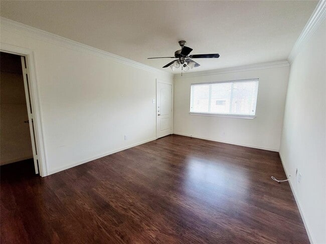 Building Photo - 4040 San Felipe St