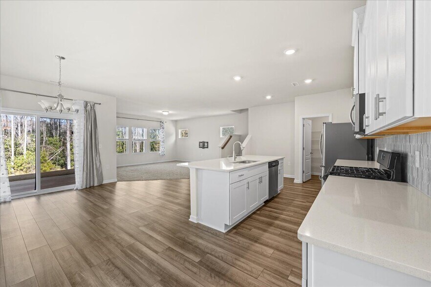 Building Photo - 149 Wilbur Lake Dr