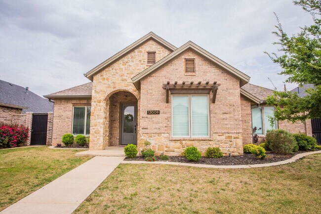 Building Photo - Luxurious home in Lubbock-Cooper ISD!