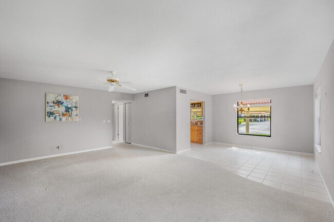 Building Photo - 361 SW South River Dr