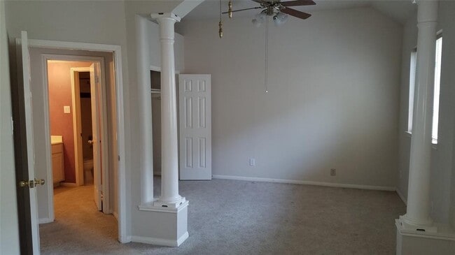 Building Photo - 2727 Gregway Ln