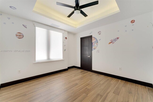 Building Photo - 15315 SW 84th Ave