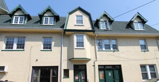 Building Photo - 7174 Germantown Ave