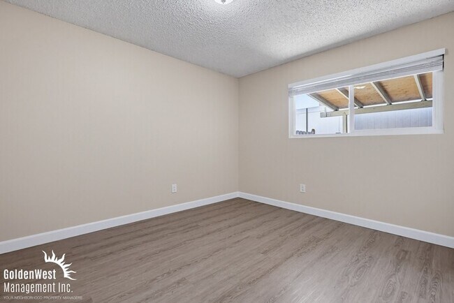 Building Photo - Updated 3Bdm 2Ba Home with Large Backyard in National City!