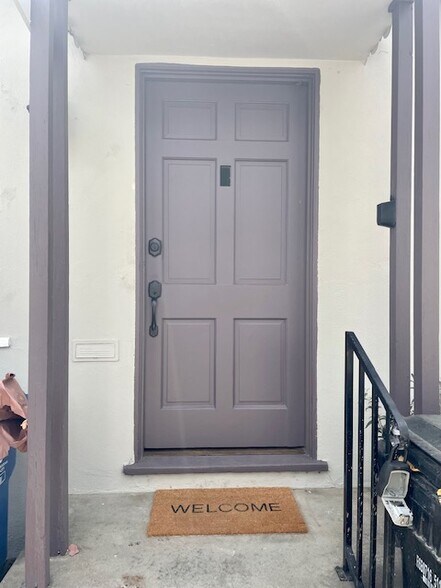 Building Photo - 1831 S Redondo Blvd