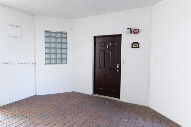 Building Photo - 8740 NW 97th Ave