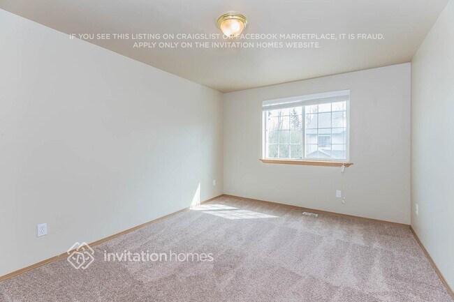 Building Photo - 12106 29th Ave W