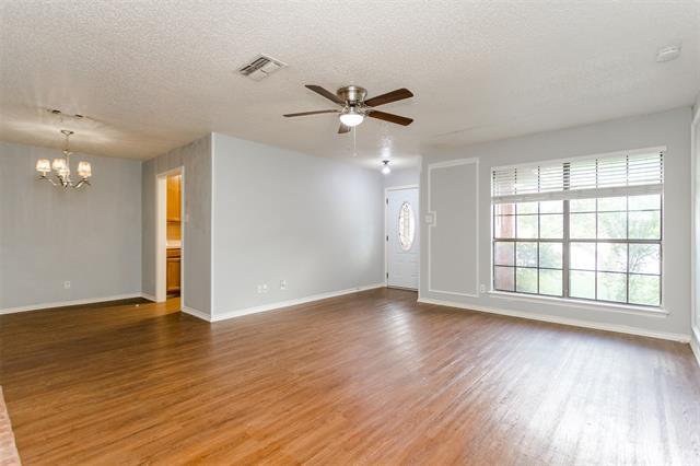 Building Photo - 2301 Kingsford Ct