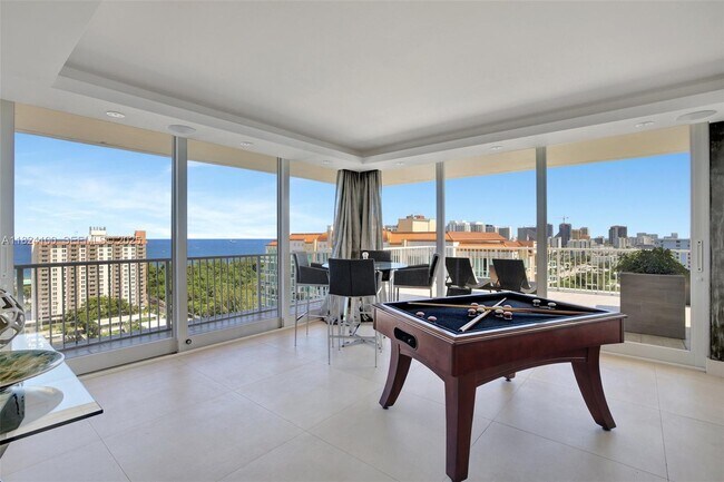 Building Photo - 2800 E Sunrise Blvd