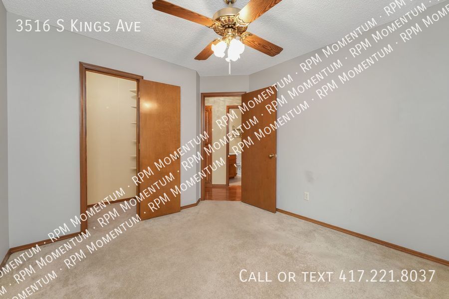 Building Photo - 3516 S Kings Ave