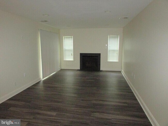 Building Photo - 4314 Vintage Ivy Ln