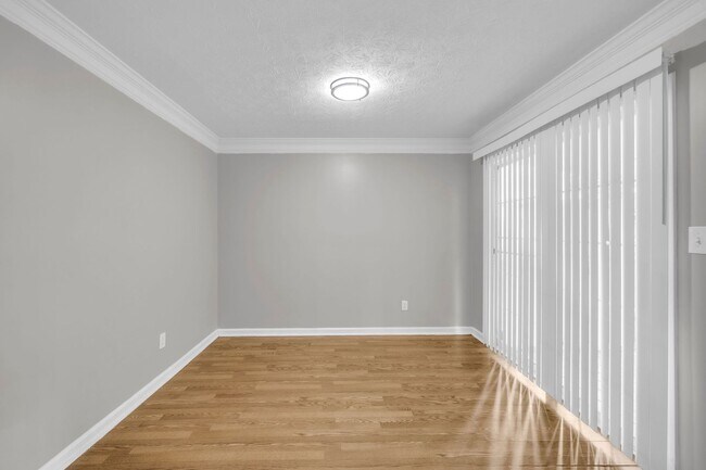 Building Photo - 3061 Majestic Park Ct
