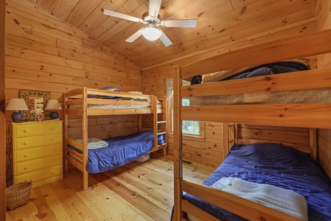 Building Photo - Peaceful Log Home Retreat – Long-Term Beck...