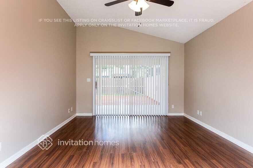 Building Photo - 13297 Emerald View Ct