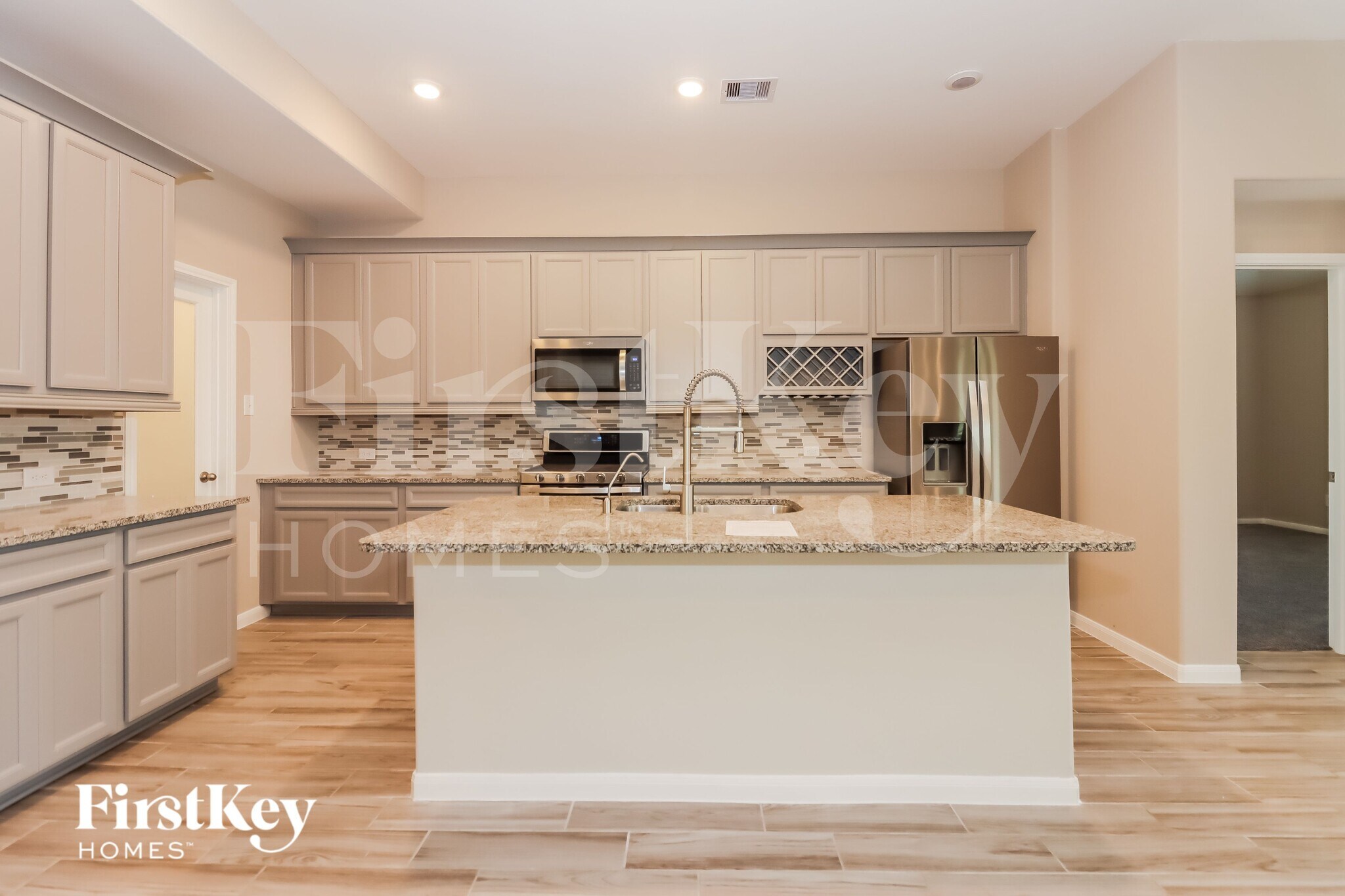 Building Photo - 4615 Red Yucca Dr