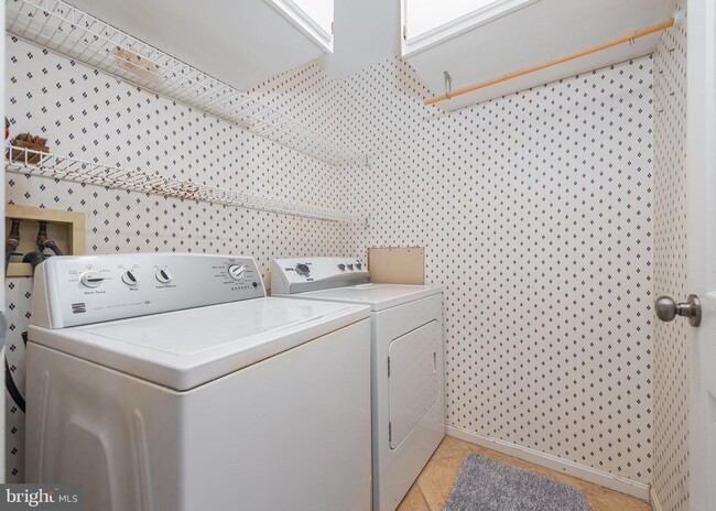 Building Photo - 5971 Millrace Ct