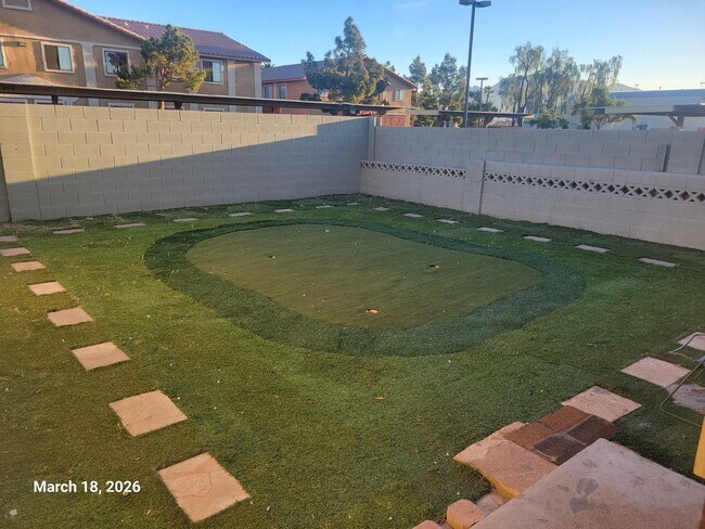 Building Photo - Mountain Vista St