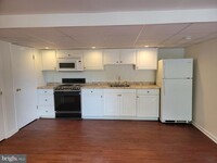 Building Photo - 6902 Ruskin Ln