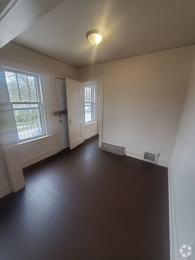 Building Photo - 3736-3738 N 17th St. (Duplex)