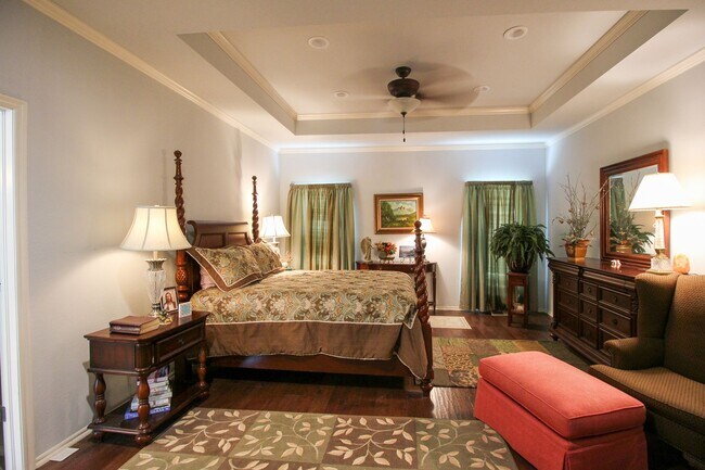 Building Photo - Spacious 5 Bedroom Home In Jenks West School District!