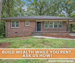 Building Photo - 2760 Dearwood Dr SW