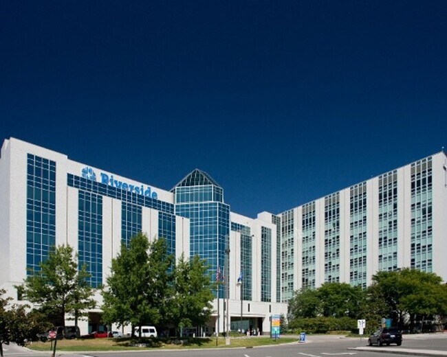 Building Photo - BEAUTIFUL 2 Bedroom, 1 bath in the heart of Clintonville available June 1! SEE IT TODAY!