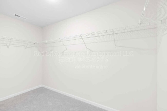 Building Photo - 13152 Hampton Bay Ln