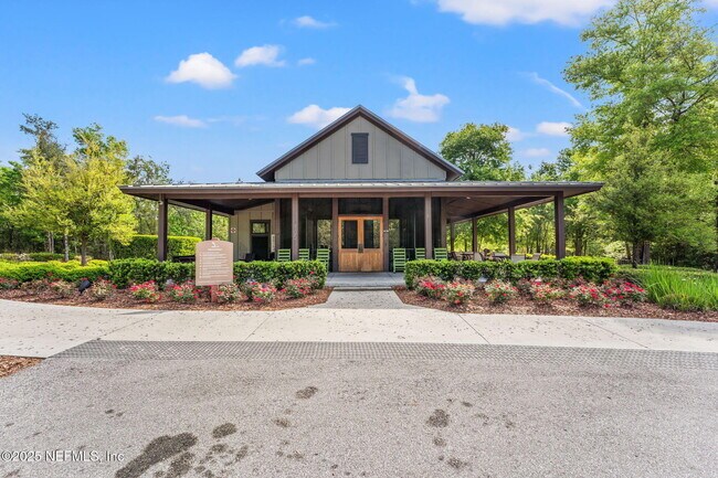 Building Photo - 324 Windley Dr