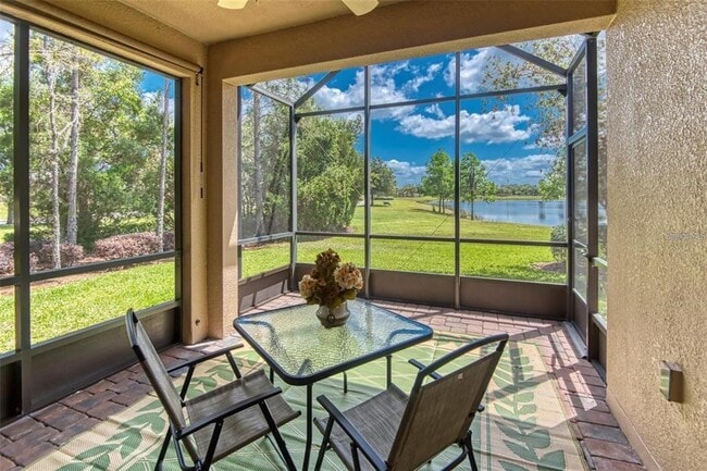 Building Photo - 2310 Palm Tree Dr