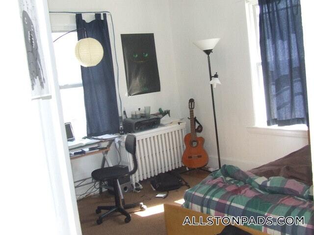 Building Photo - 19 Greylock Rd