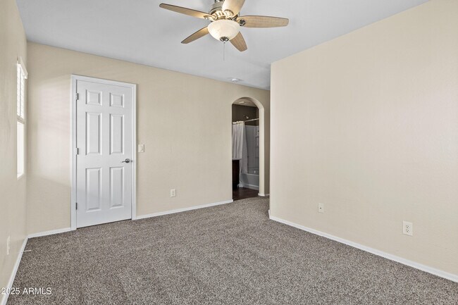 Building Photo - 22025 N 103rd Ln