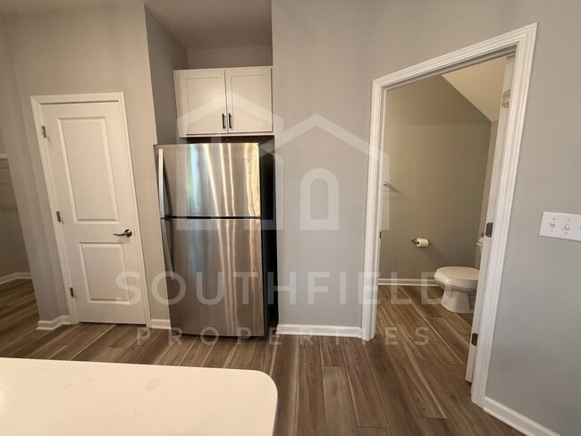 Building Photo - 1521 Blair Ave