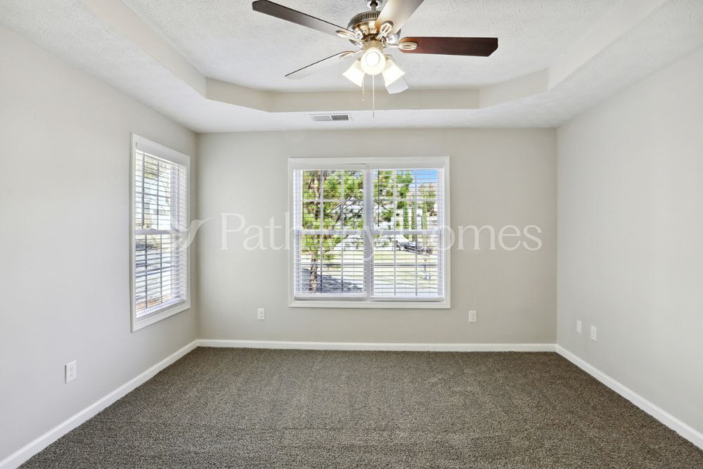 Building Photo - 62 Nellie Brook Dr SW