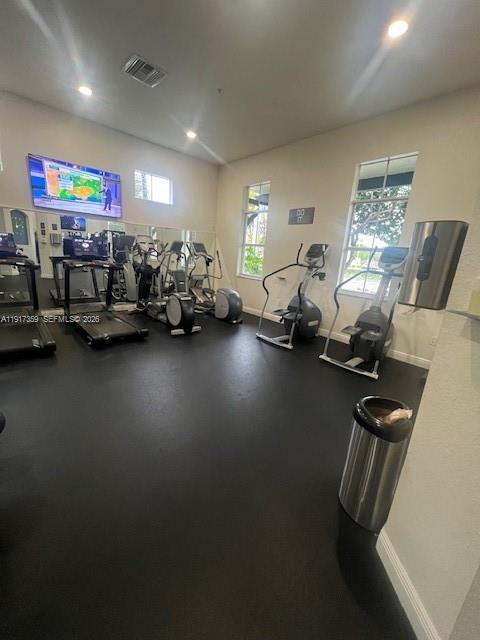 Building Photo - 8305 NW 108th Ave