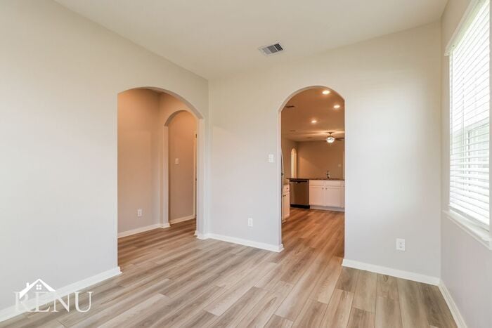 Building Photo - 25402 Cypress Bend Dr