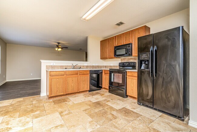 Building Photo - 1118 Antoinette Dr