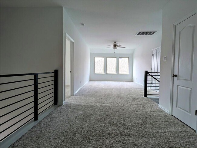 Building Photo - 1344 Ridge Runner Dr