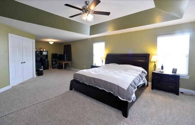 Building Photo - 1425 Red Oak Plantation Dr