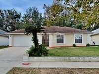 Building Photo - 815 Park Trail Dr