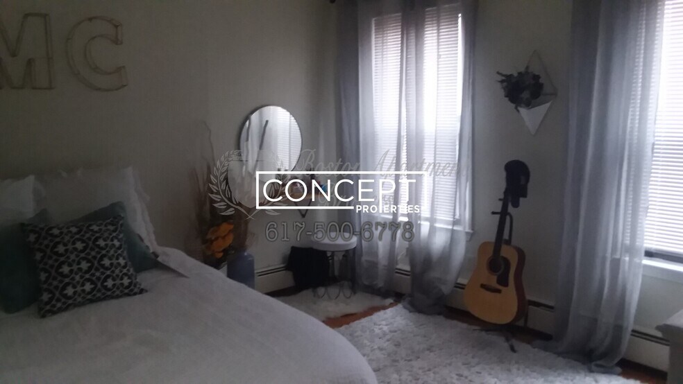 Building Photo - 38 Bradford St