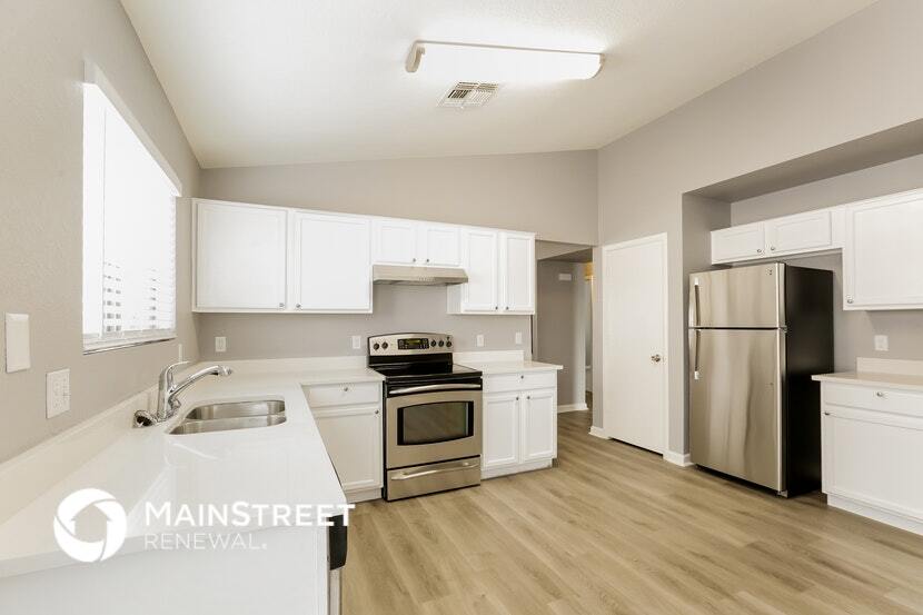 Building Photo - 8619 W College Dr