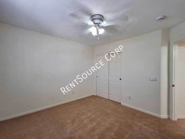 Building Photo - 24335 Alyssum Pl