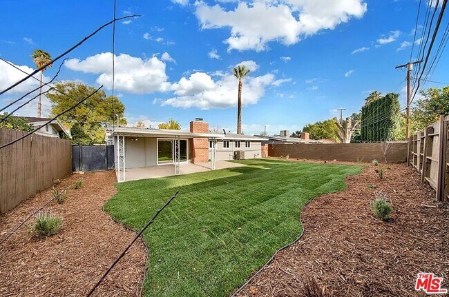 Building Photo - 8153 Tunney Ave