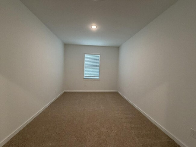 Building Photo - 4723 Bay Vista Dr