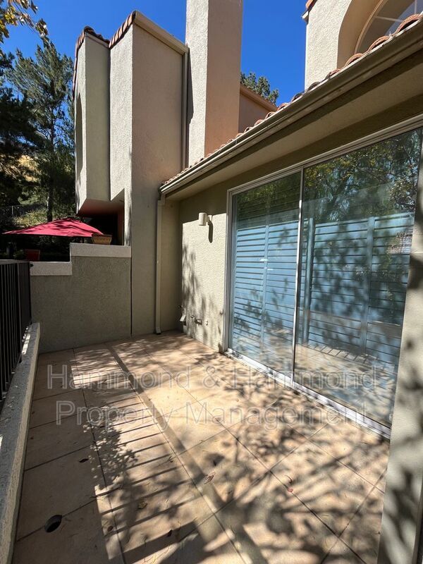 Building Photo - 22243 Shadow Valley Cir