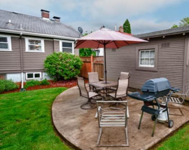 Patio and Detached Garage - 925 NE 79th Ave