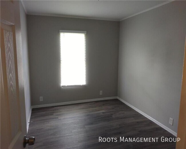 Building Photo - Home Available to Lease - Apply Today!
