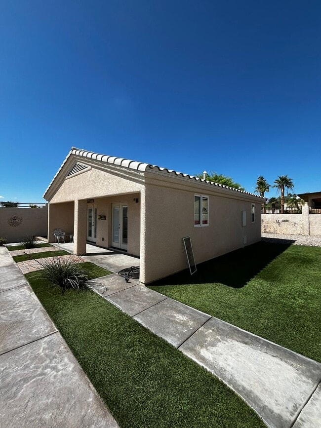 Building Photo - 1 Bed 1 Bathroom Casita UTILITIES INCLUDED!