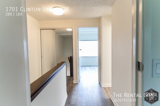 Building Photo - Iconic Echo Park Condo | Private Balcony O...