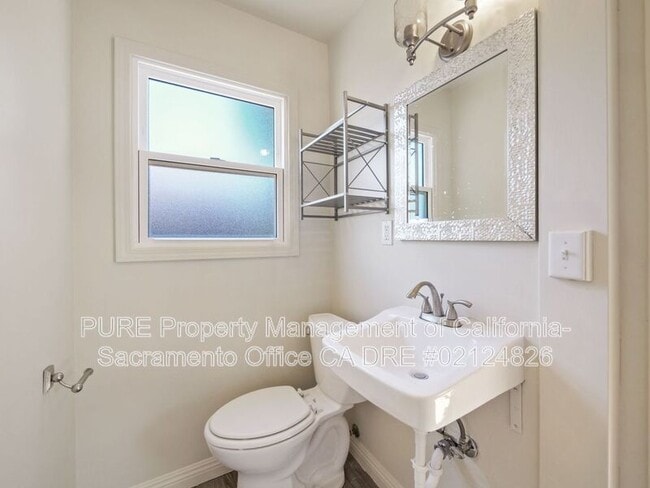 Building Photo - 4741 60th St